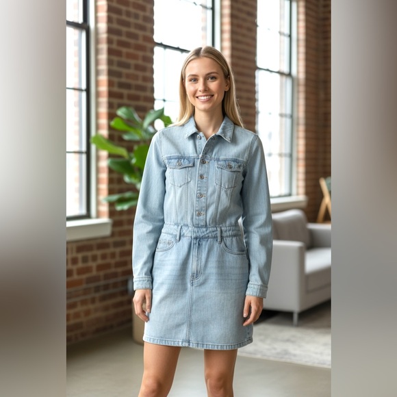 GUESS
Women's Cotton Kenia Button-Front Denim Dress NWOT size XS - Picture 3 of 7